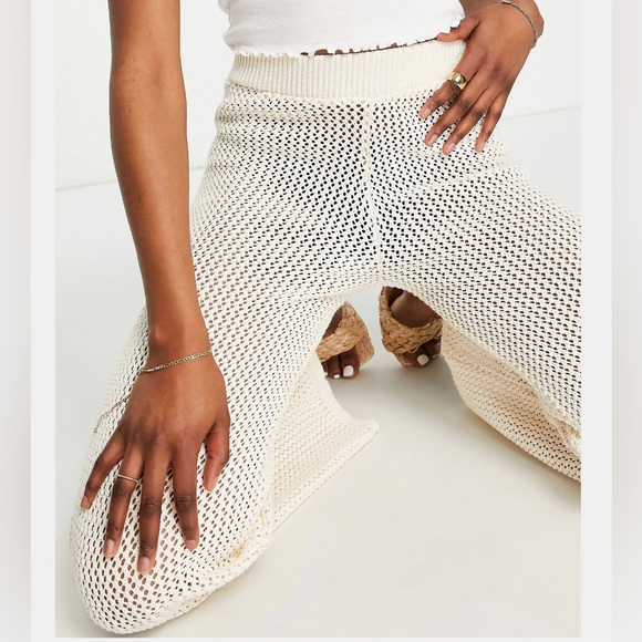 ASOS Miss Selfridge crochet pants in cream - Picture 3 of 4